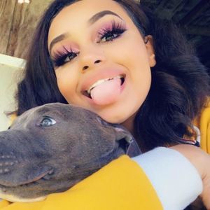 Meet your Posher, Karizma